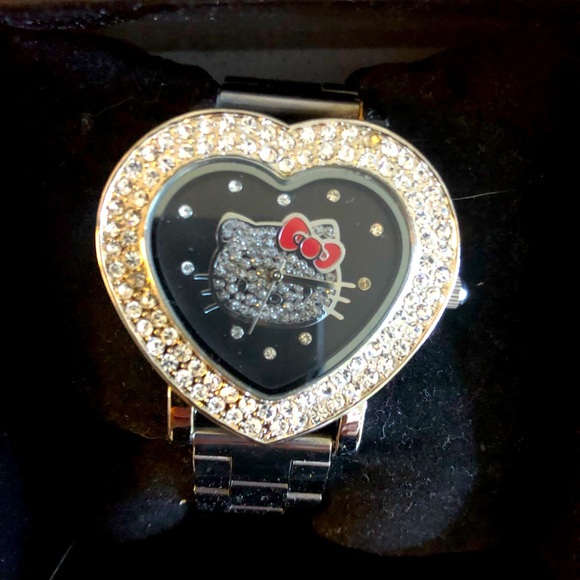 Sanrio Accessories Hello Kitty Heart Shaped Watch Like New Poshmark